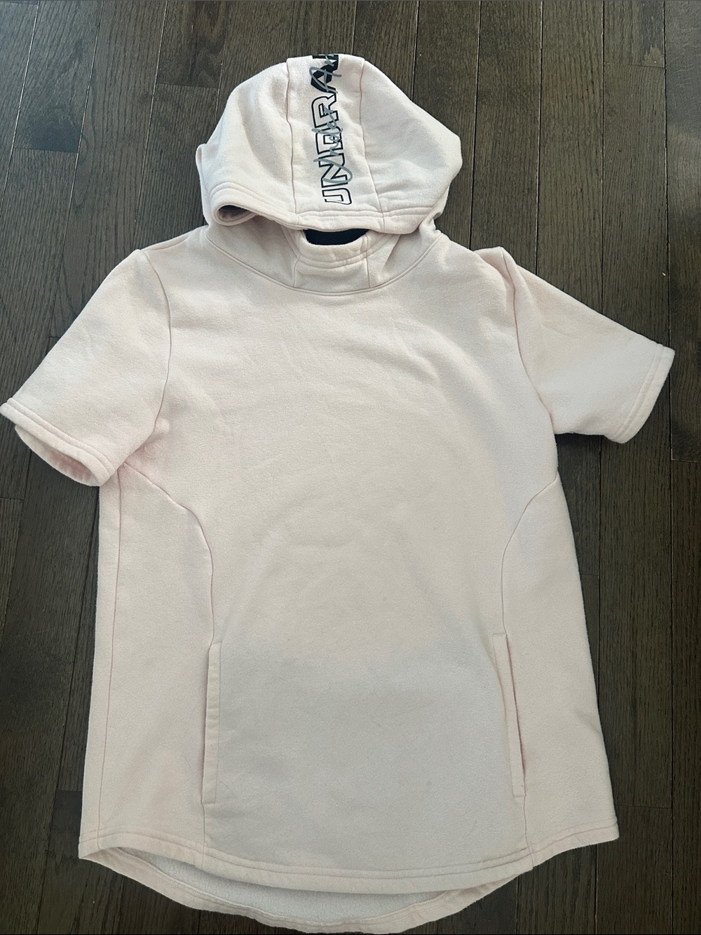 Under Armour Short-Sleeve Hoodie in Light Pink Women’s M